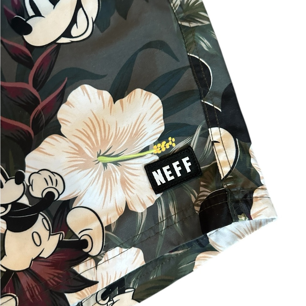 Neff Tropical Mickey Mouse Swim Trunks Mens Medium Printed 5" Inseam Shorts - Picture 3 of 6